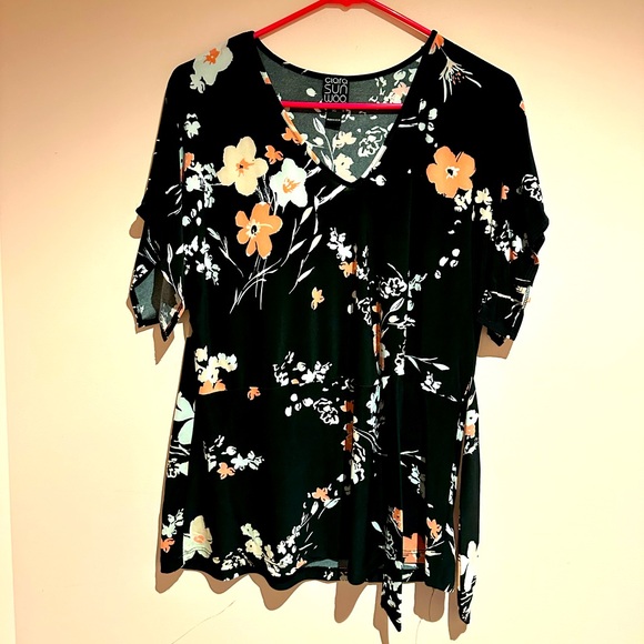 Clara Sun Woo top - Picture 1 of 3